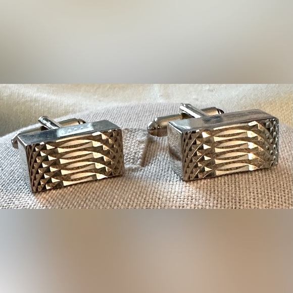 Dante Other - Dante Cufflinks Geometric Retangular 3D Cufflinks Silver tone vintage